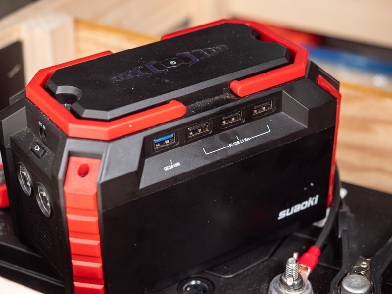 ポータブル電源とサブバッテリー比較 キャンプや車中泊で大容量の電力を使う方法 ぜつえんアウトドア