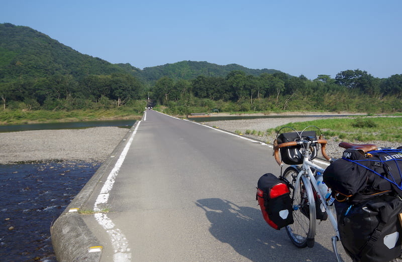 自転車でキャンプ