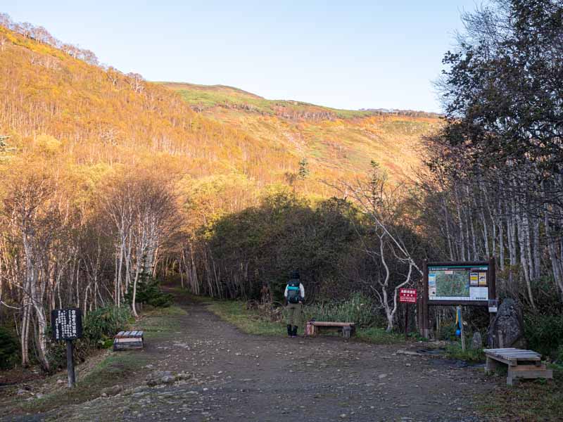 銀仙台登山口