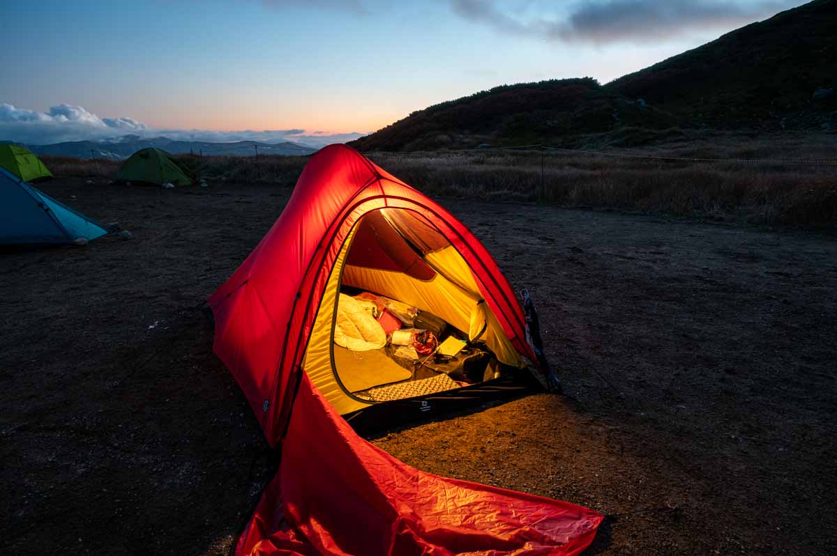 白雲岳避難小屋 テント泊登山